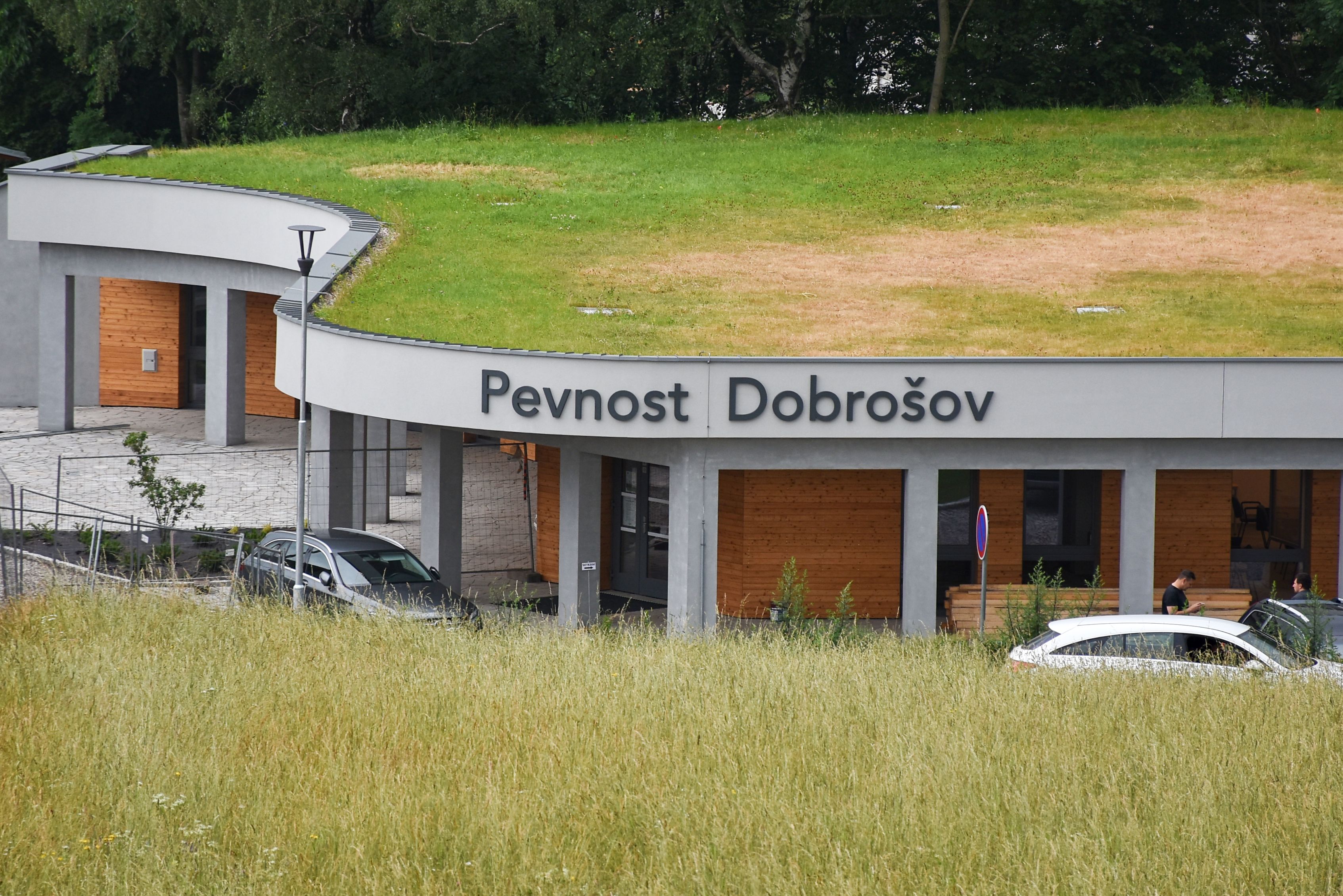 Kraj vybavuje opravenou Pevnost Dobrošov dobovým nábytkem i zbraněmi 