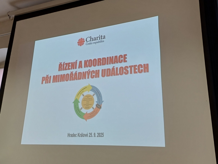 Setkání pracovní skupiny IZS a NNO Královéhradeckého kraje k řešení mimořádných událostí na teritoriu kraje, konané dne 26.09.2025 v Hradci Králové