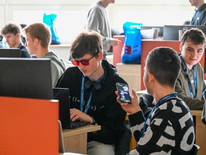 Hackathon KHK 2026