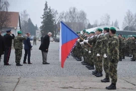 VIDEO: Návštěva prezidenta republiky 6. a 7. polní nemocnice v HK