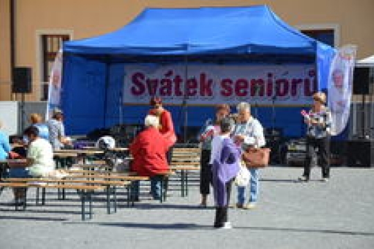 Kraj rozdá ceny sociálních služeb při svátku seniorů