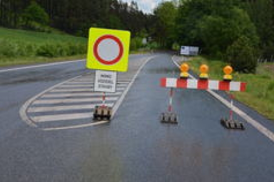 Opraví se zbylý úsek z vrcholu Pasa do Broumova