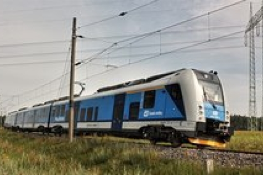 Z Hradce do Pardubic rychlostí 160 km/h do pár let. To je vize nového železničního memoranda