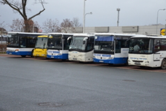 Tendr na veřejnou linkovou autobusovou dopravu může být vyhlášen za rok