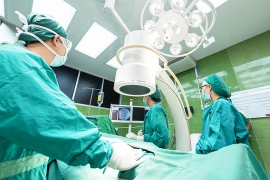 Kraj v roce 2024 vyplatí svým nemocnicím 317 milionů korun na ztrátový provoz