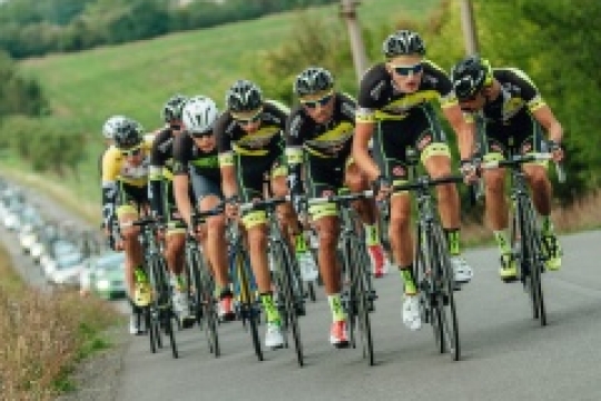 Cyklistický svátek v Královehradeckém kraji East Bohemia Tour už příští týden