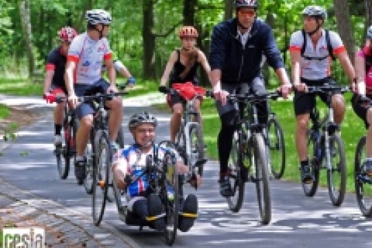 Tým Královéhradeckého kraje podpoří Handy Cyklo Maraton