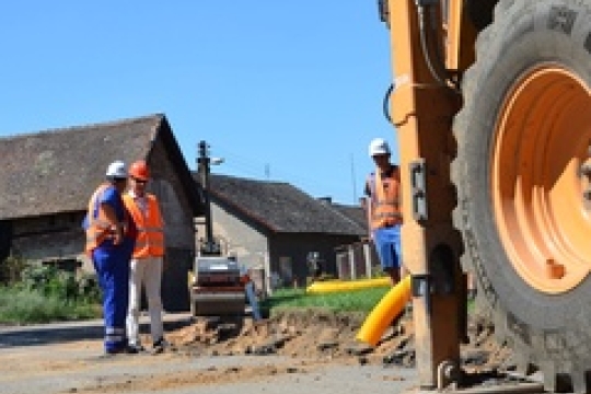 Opravy silnic Královéhradeckého kraje jsou v plném proudu