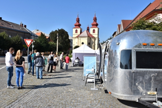 Očkovací kamion v pěti městech naočkoval 476 zájemců