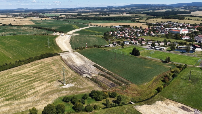 Obchvat Solnice z dronu