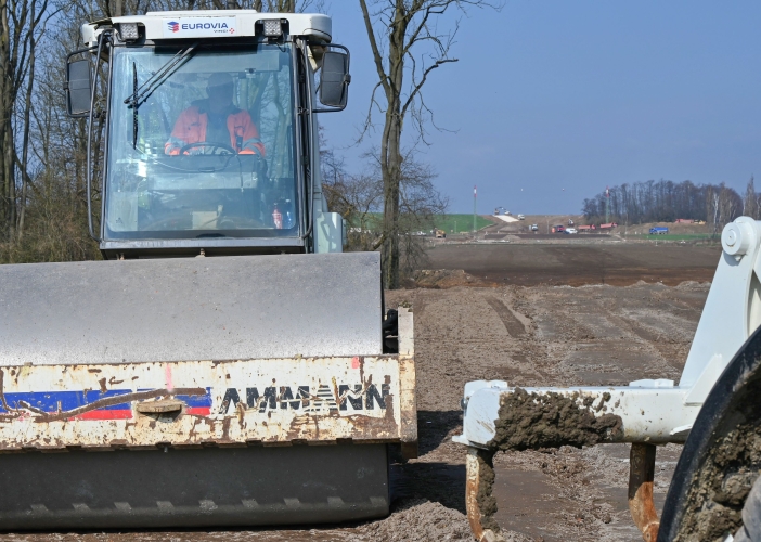 Dálnice D35 z Jičína do Hradce Králové bude hotová do roku 2028