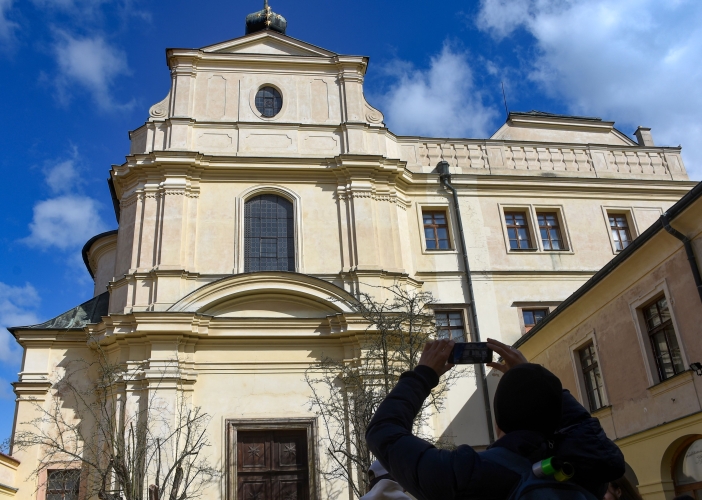 Do středověku po stopách české královny Elišky 