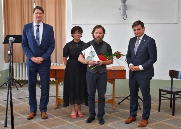 Předání plaket Péče o válečné hroby 2022