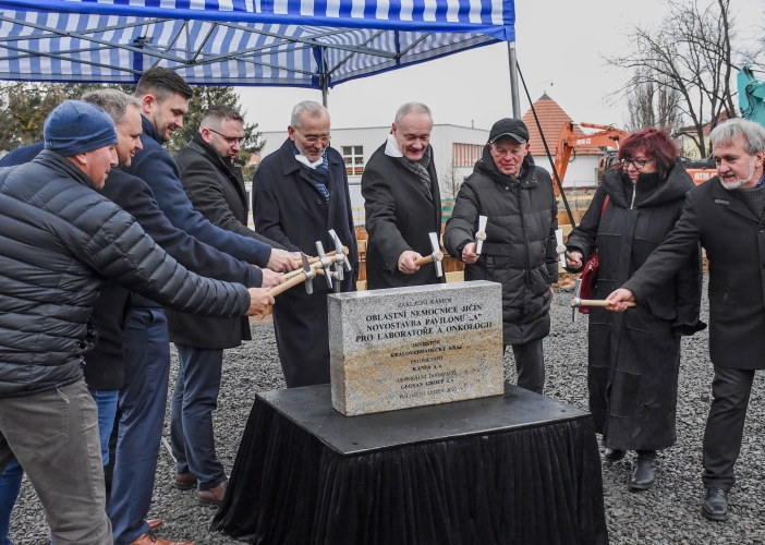 V jičínské nemocnici roste nový multifunkční pavilon