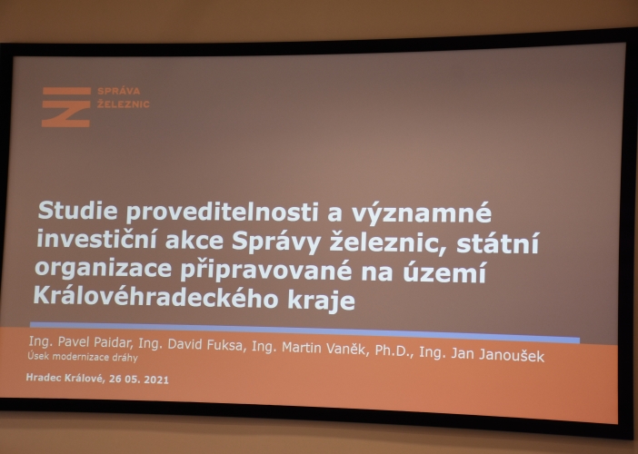 Seminář se věnoval budoucnosti železnice