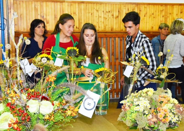 Kopidlenská škola opět rozkvetla, tradiční zahradnická soutěž slavila už 25 let