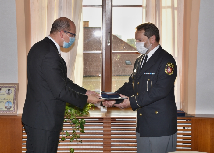 Hejtman Štěpán: Vážím si práce mužů a žen v uniformě, jejich spolupráce s krajem je vynikající