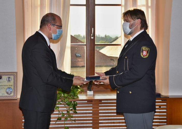 Hejtman Štěpán: Vážím si práce mužů a žen v uniformě, jejich spolupráce s krajem je vynikající