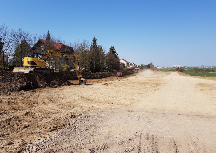 Průjezd Opočnem bude bezpečnější, silničáři začali stavět obchvat města